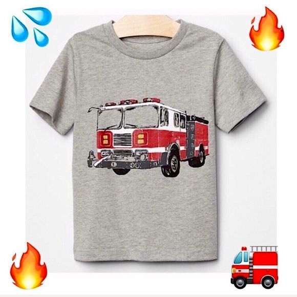 BABY GAP Toddler Fire Truck T-Shirt 18-24m NWT